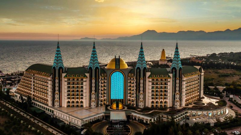 Нова година 2026 в Лара, Анталия със самолет от София - 5 нощувки